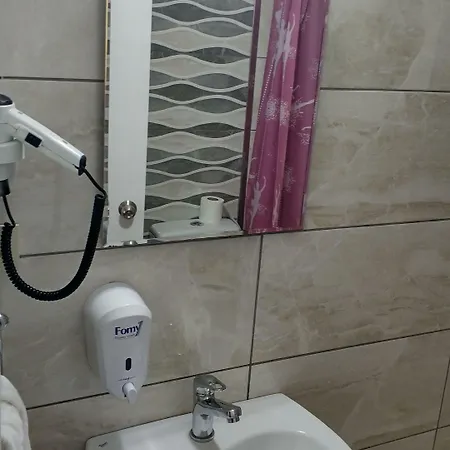 Akkus Hotel 2*